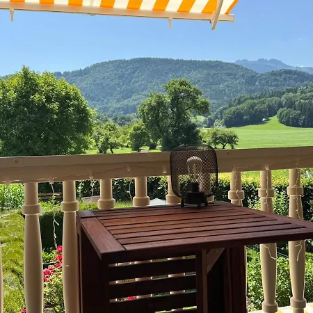 Traumhafte 2-zimmer-wohnung Am Chiemsee *