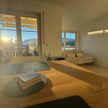 アパート Traumhafte 2-zimmer-wohnung Am Chiemsee ベルナウ・アム・キームゼー